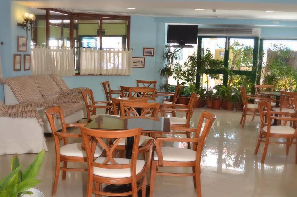 Punta Umbría Hotel Emilio מראה חיצוני תמונה